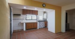 CASA DE DOS DORMITORIOS A UNA CUADRA DEL RIO SAN MARCOS- CALLE EL ZORZAL