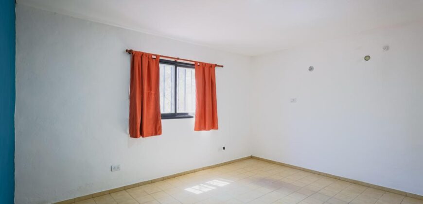 CASA DE DOS DORMITORIOS A UNA CUADRA DEL RIO SAN MARCOS- CALLE EL ZORZAL