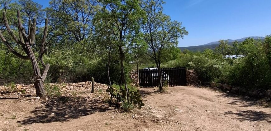 SE VENDE CASA CON GRAN VISTA A LAS SIERRAS-2 DORMITORIOS