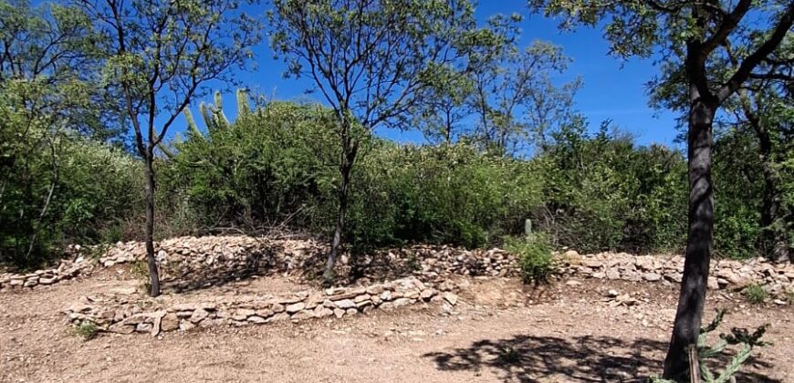 SE VENDE CASA CON GRAN VISTA A LAS SIERRAS-2 DORMITORIOS