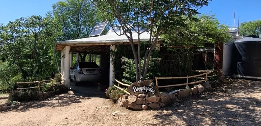 SE VENDE CASA CON GRAN VISTA A LAS SIERRAS-2 DORMITORIOS