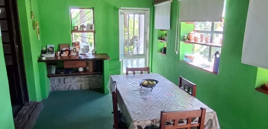 SE VENDE CASA CON GRAN VISTA A LAS SIERRAS-2 DORMITORIOS