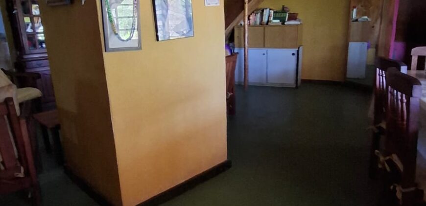 SE VENDE CASA CON GRAN VISTA A LAS SIERRAS-2 DORMITORIOS