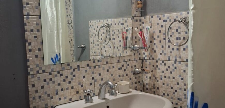 SE VENDE CASA CON GRAN VISTA A LAS SIERRAS-2 DORMITORIOS