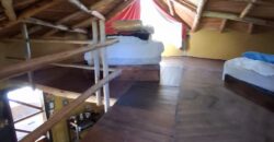 SE VENDE CASA CON GRAN VISTA A LAS SIERRAS-2 DORMITORIOS