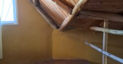 SE VENDE CASA CON GRAN VISTA A LAS SIERRAS-2 DORMITORIOS