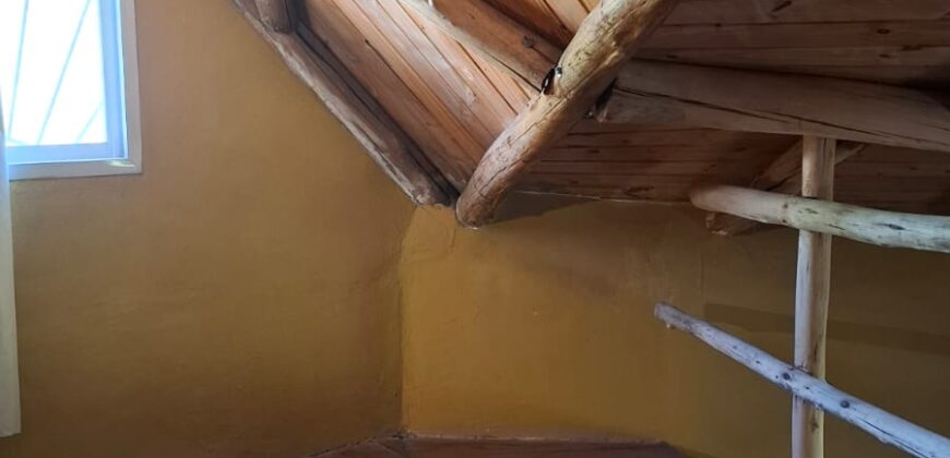 SE VENDE CASA CON GRAN VISTA A LAS SIERRAS-2 DORMITORIOS