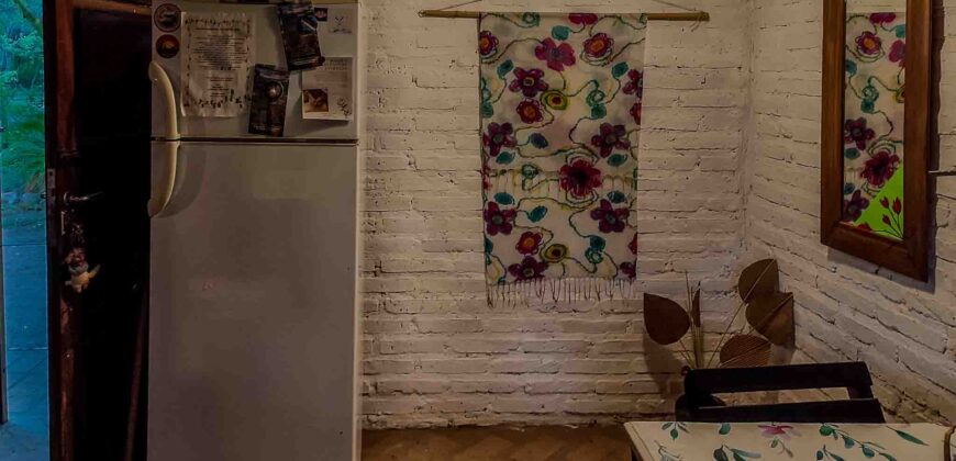 SE VENDE HERMOSO COMPLEJO CON CASA PRINCIPAL+DEPARTAMENTO+DOMO+PILETA