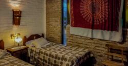 SE VENDE HERMOSO COMPLEJO CON CASA PRINCIPAL+DEPARTAMENTO+DOMO+PILETA