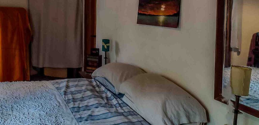 SE VENDE HERMOSO COMPLEJO CON CASA PRINCIPAL+DEPARTAMENTO+DOMO+PILETA