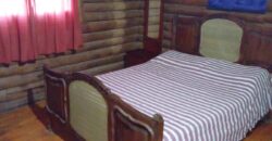 CABAÑA DE MADERA EN LA LOMA- TRES DORMITORIOS