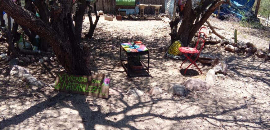 CABAÑA DE MADERA EN LA LOMA- TRES DORMITORIOS