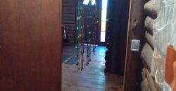 CABAÑA DE MADERA EN LA LOMA- TRES DORMITORIOS