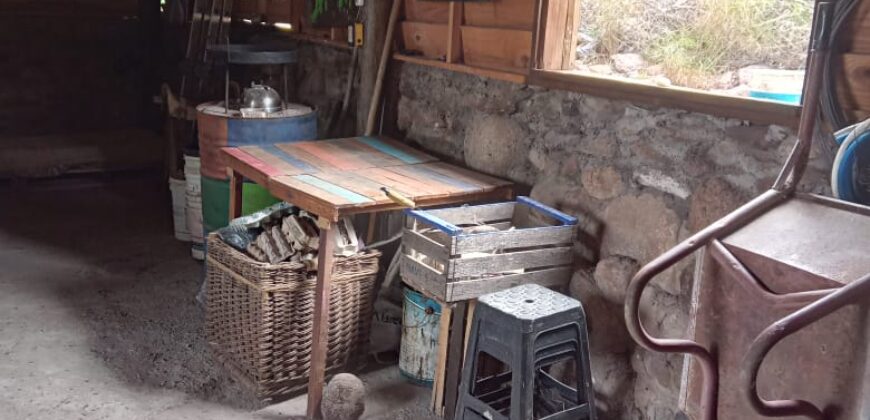 CABAÑA DE MADERA EN LA LOMA- TRES DORMITORIOS