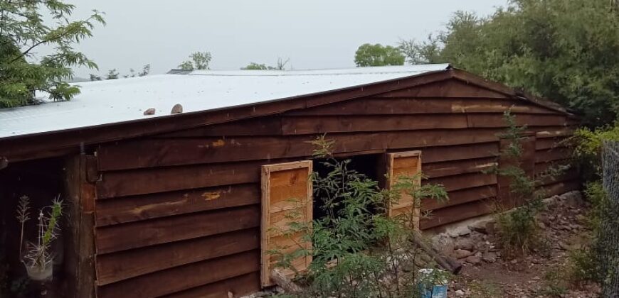 CABAÑA DE MADERA EN LA LOMA- TRES DORMITORIOS