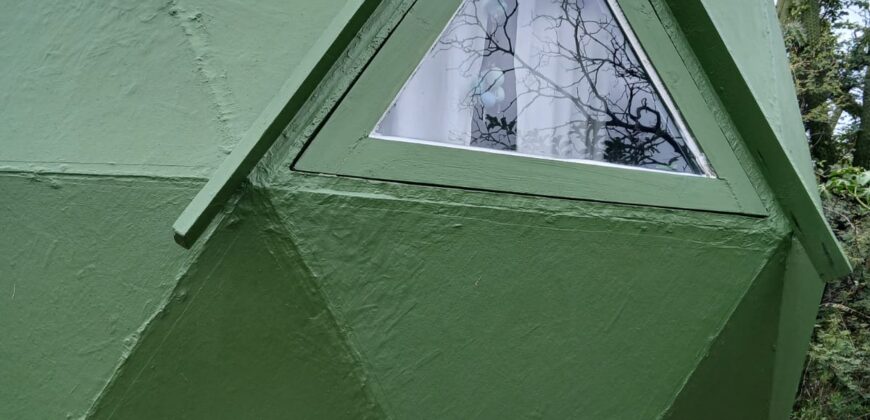 DOS DOMOS EN LAS SIERRAS – TERRENO DE 1.130m2