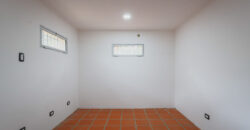 CASA DE DOS PLANTAS CON BALCON TERRAZA- 4 DORMITORIOS- A METROS DEL RIO