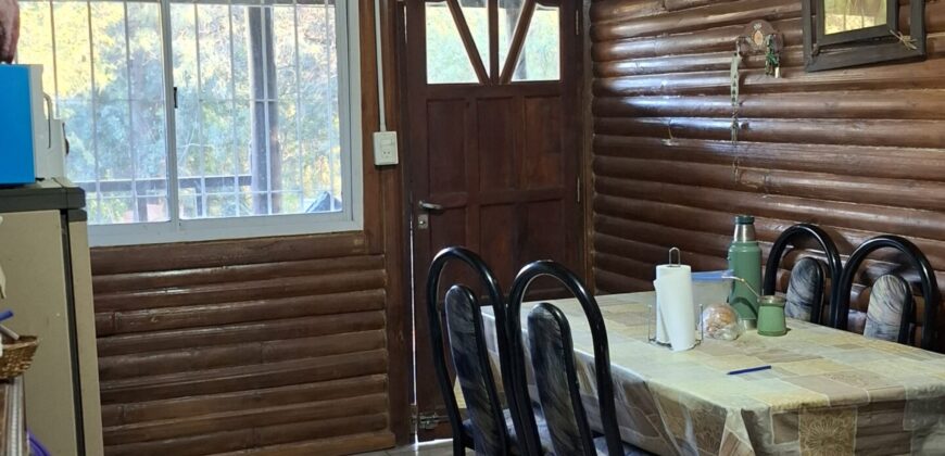 SE VENDE PROPIEDAD CON CASA PRINCIPAL + DOS CABAÑAS