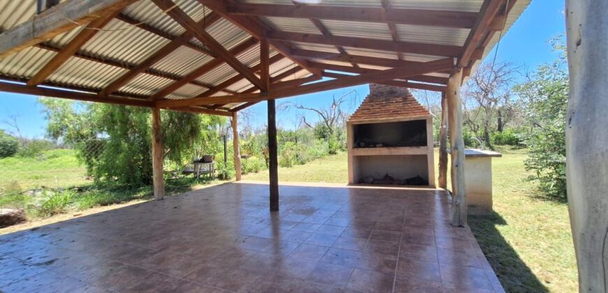 CASA EN LAS GRAMILLAS SOBRE AV. CACIQUE TULIAN- GRAN OPORTUNIDAD