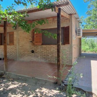 CASA EN LAS GRAMILLAS SOBRE AV. CACIQUE TULIAN- GRAN OPORTUNIDAD