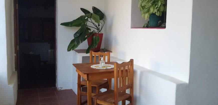 CHALET SOBRE CALLE SAN MARTIN- CASA+DOS DORMIS+LOCAL COMERCIAL