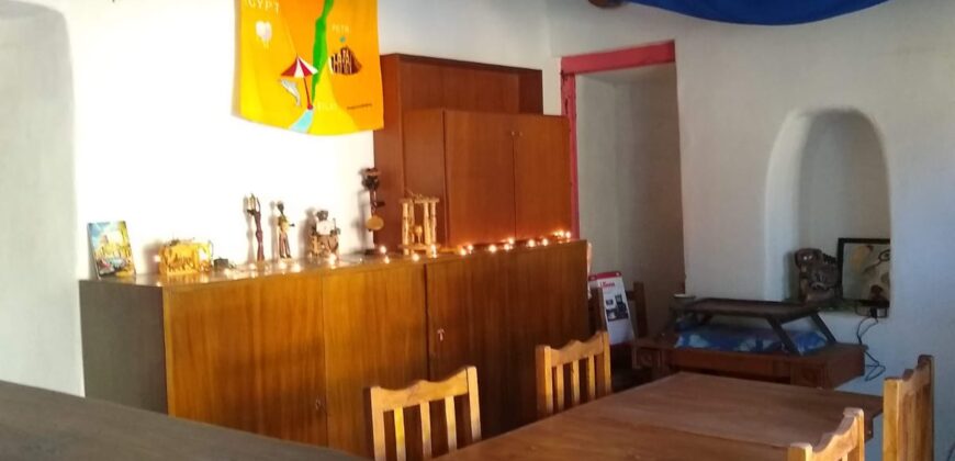 CHALET SOBRE CALLE SAN MARTIN- CASA+DOS DORMIS+LOCAL COMERCIAL