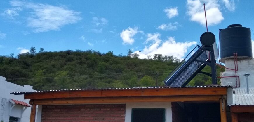 CHALET SOBRE CALLE SAN MARTIN- CASA+DOS DORMIS+LOCAL COMERCIAL