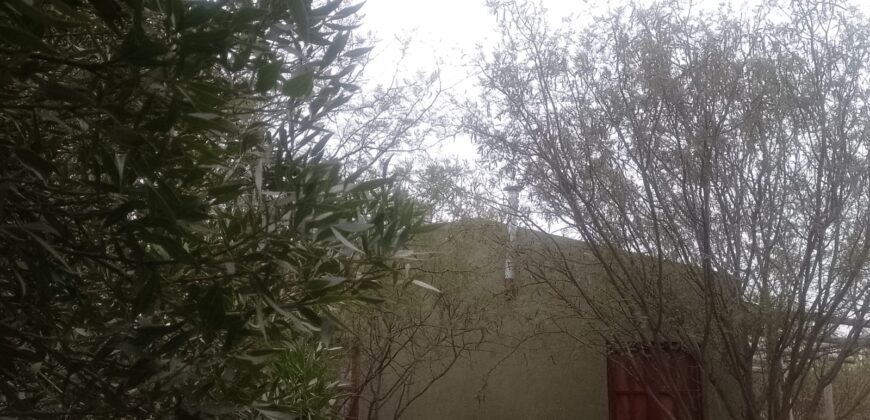 Se vende – alquila casa con pileta en la banda norte – 2.5km del centro