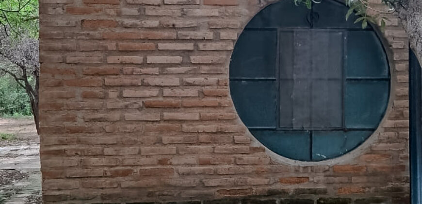 AMPLIA PROPIEDAD EN VENTA – BARRIO LAS GRAMILLAS