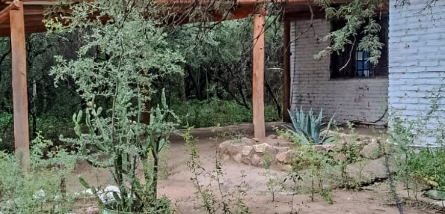 AMPLIA PROPIEDAD EN VENTA – BARRIO LAS GRAMILLAS